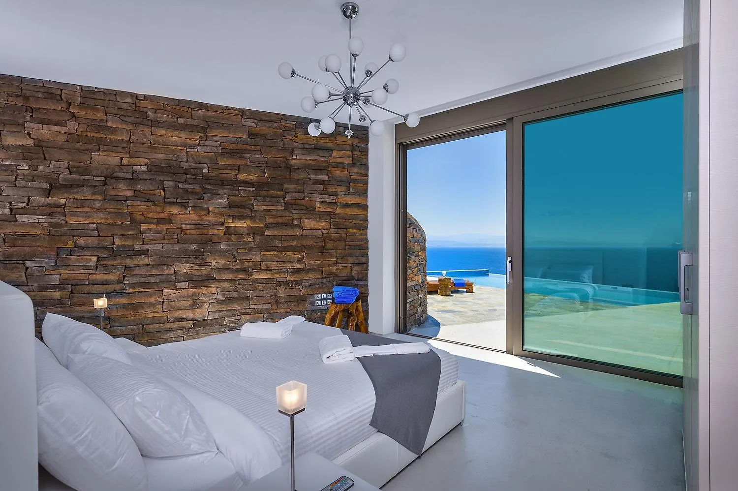 Luxury Seafront Design Villa Akrotiri Tersanas