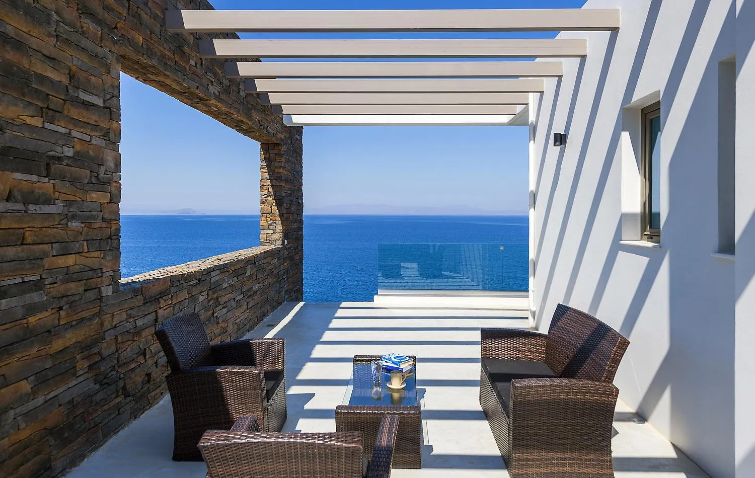Luxury Seafront Design Villa Akrotiri Tersanas